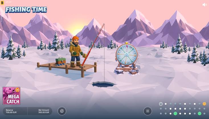 Base game screen ng Fishing Time: mangingisda sa balsa, gulong sa kanan at ang mga kontrol ng taya sa ibaba